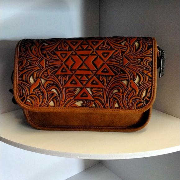 Trinity Ranch Handbags - Brown Trinity Ranch crossbody purse new with tags